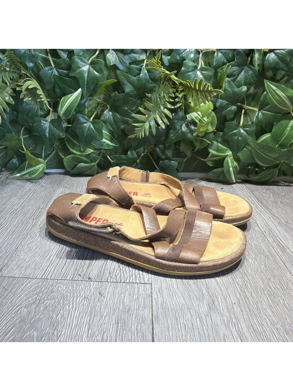 Camper Women's Peu Crisscross Medium Brown  Sandal Size EU 36  (US 5.5)
